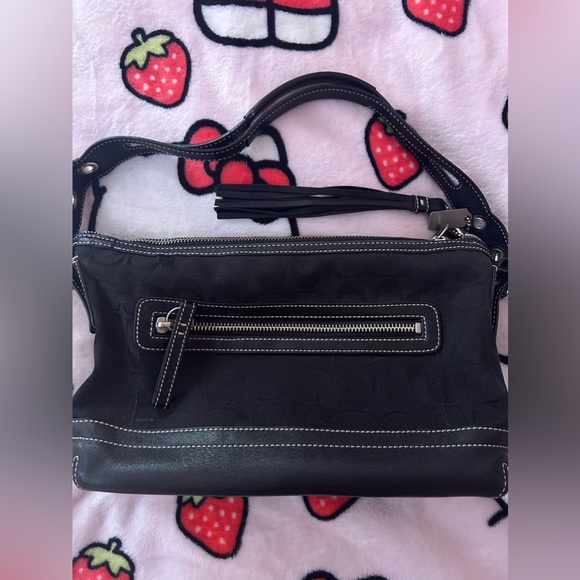 Coach Vintage Black Bag! - Picture 2 of 7